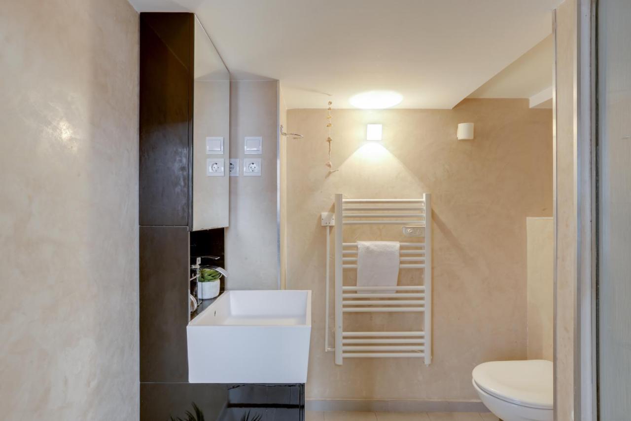 Spacious, Bright And Beautifully Decorated Flat In Heart Of Marais Short Walk To Picaso Museum París Exterior foto
